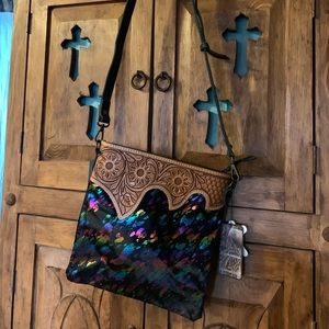 American Darling Crossbody